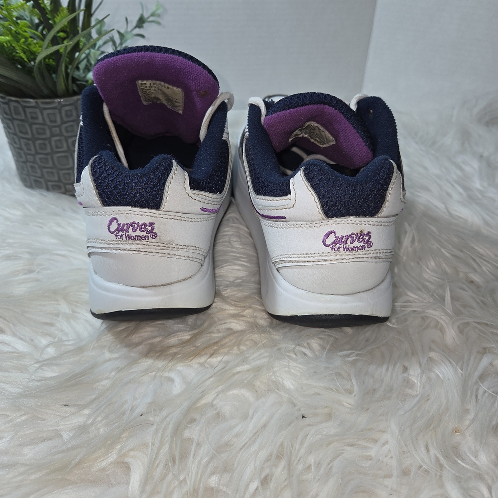 Curves For Women's White and Purple Sneaker Shoes, Size 8 - Picture 4 of 8